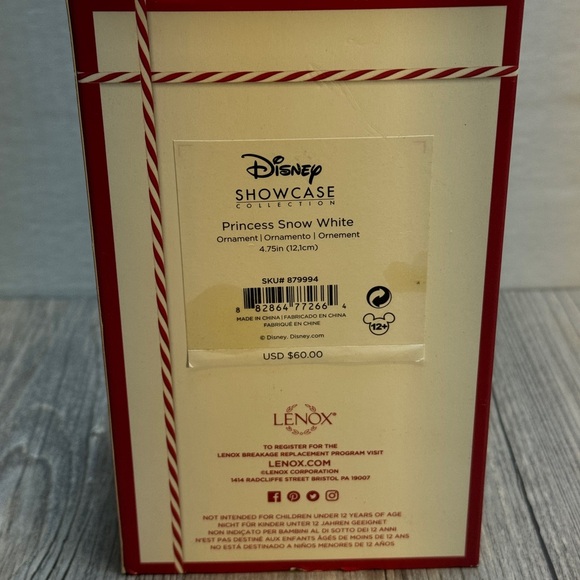 Lenox Disney Showcase Princess Snow White Christmas Holiday Ornament NIB - Picture 2 of 6